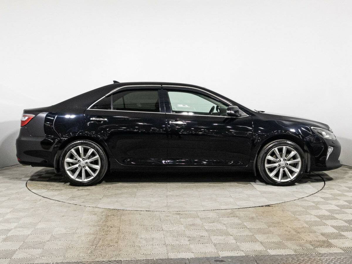 Toyota Camry, 2017 - фото №4