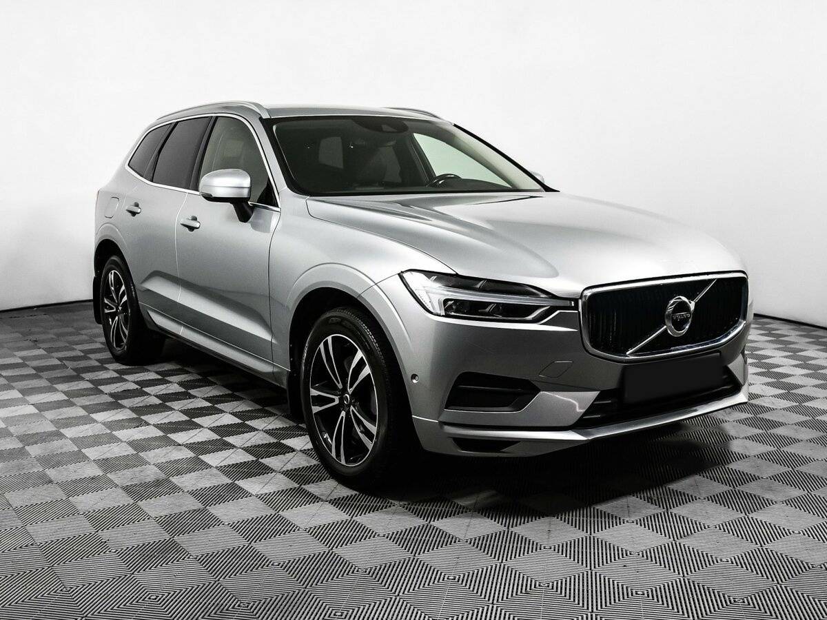 Volvo XC60, 2018 - фото №3