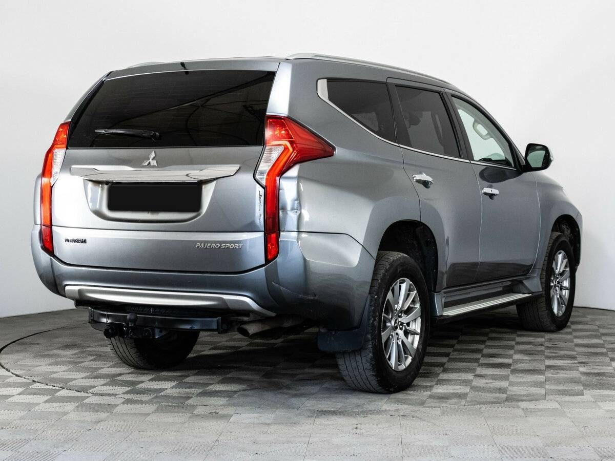 Mitsubishi Pajero Sport, 2017 - фото №4