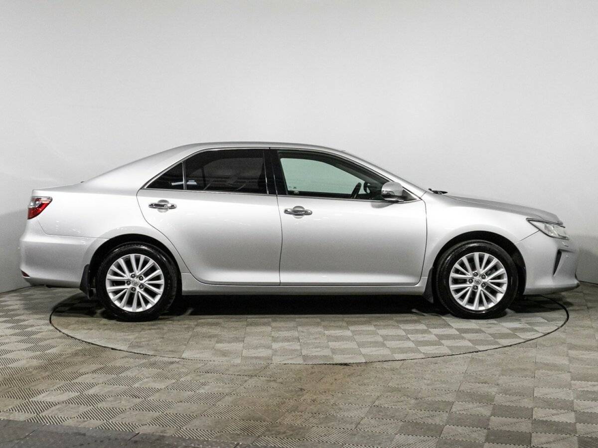 Toyota Camry, 2015 - фото №4