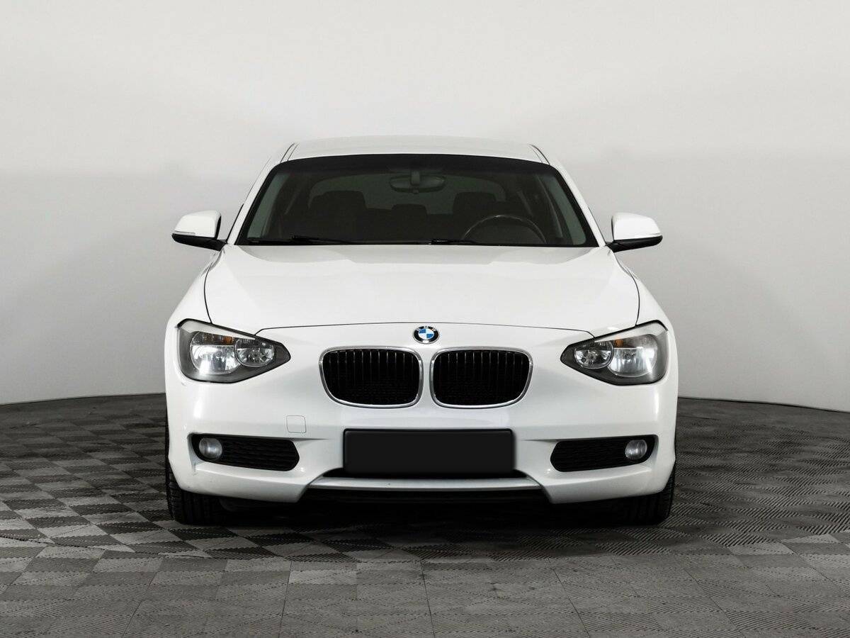 BMW 1 серии 116i, 2012 - фото №2