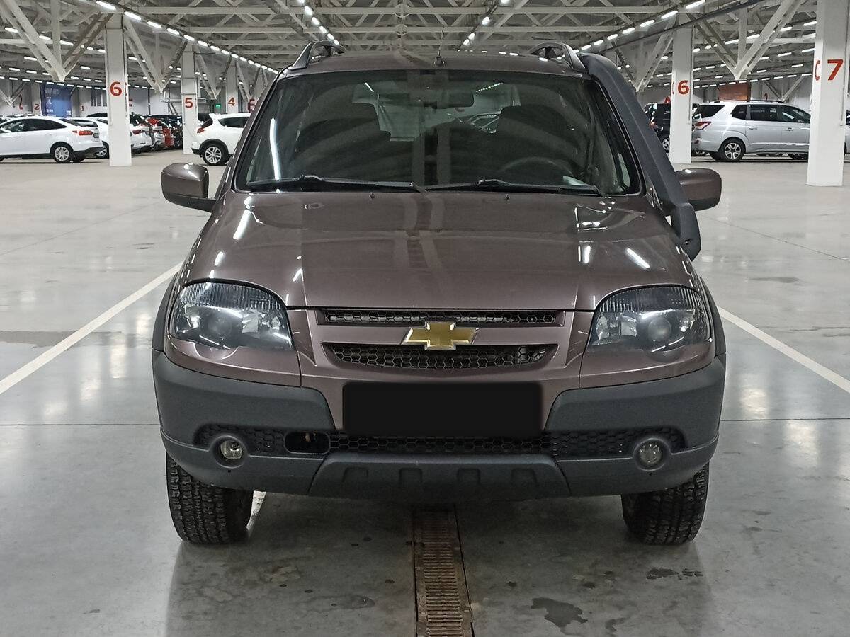 Chevrolet Niva, 2018 - фото №2