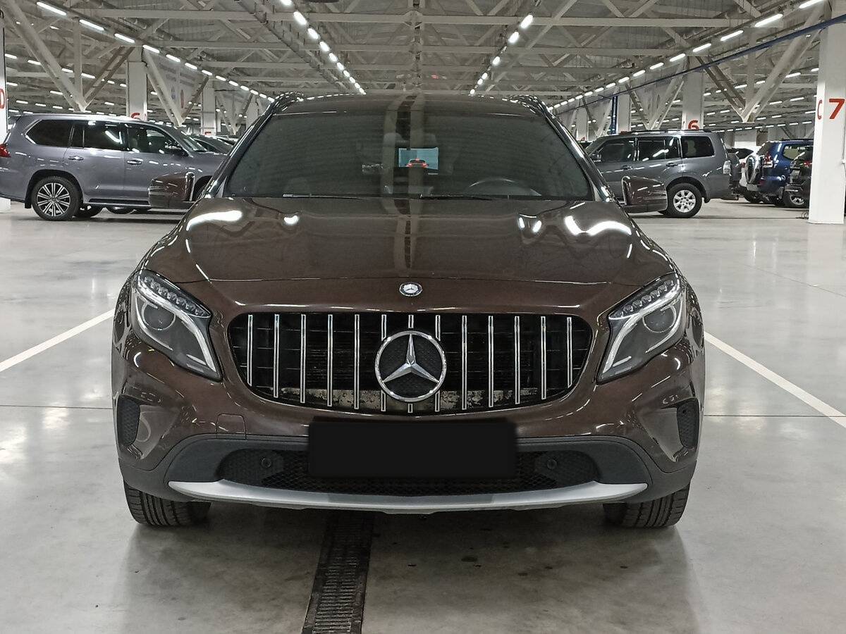 Mercedes-Benz GLA 200, 2015 - фото №2