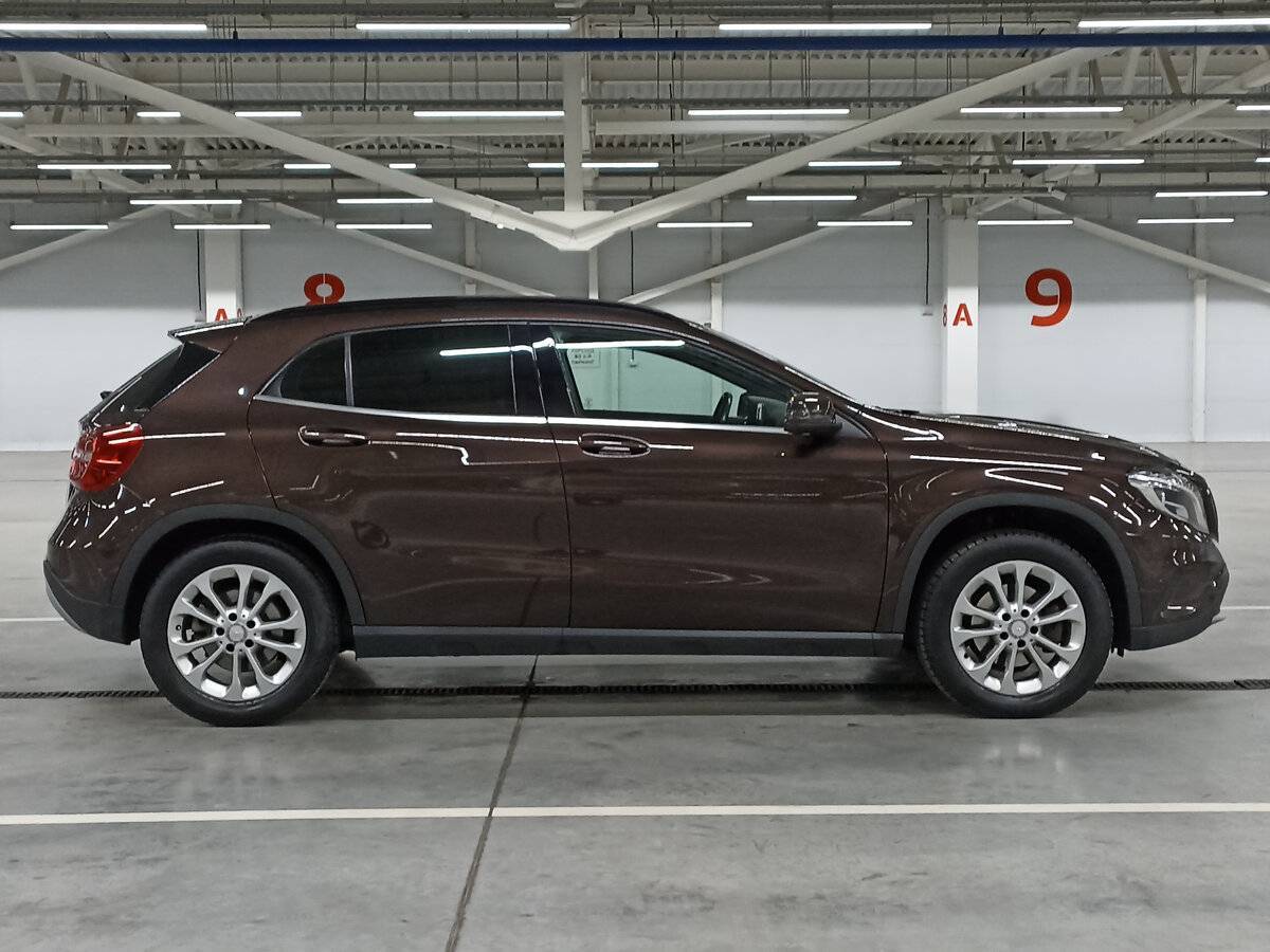 Mercedes-Benz GLA 200, 2015 - фото №4