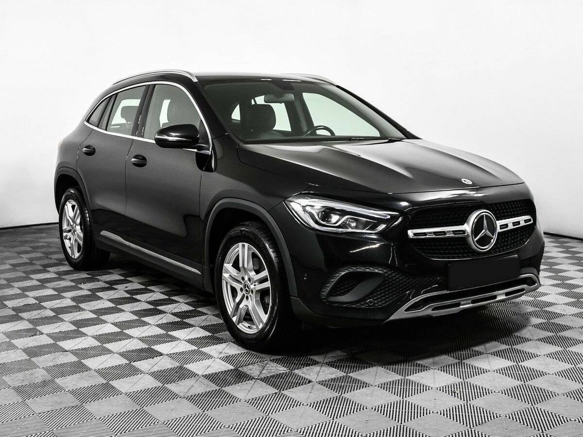 Mercedes-Benz GLA 200, 2021 - фото №3