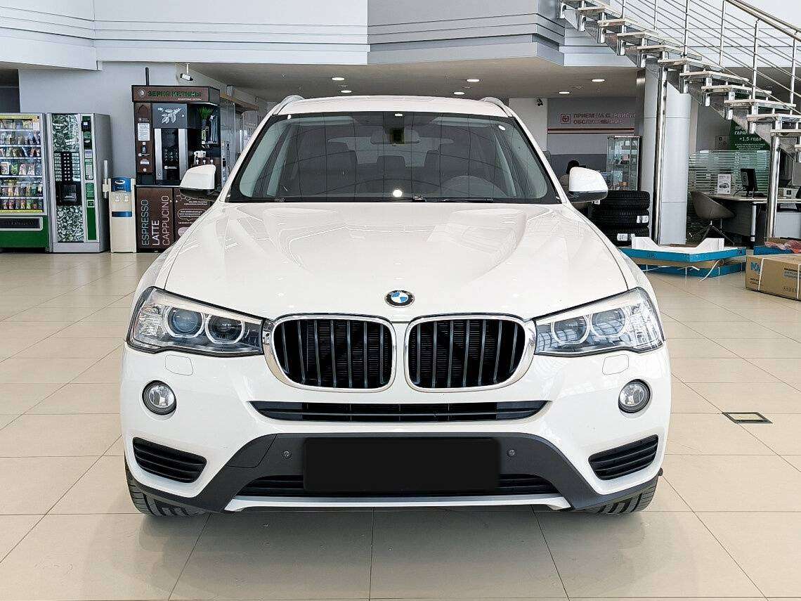 BMW X3 20i xDrive, 2014 - фото №2