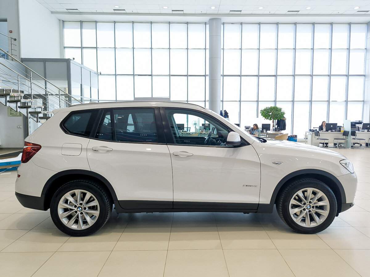 BMW X3 20i xDrive, 2014 - фото №4