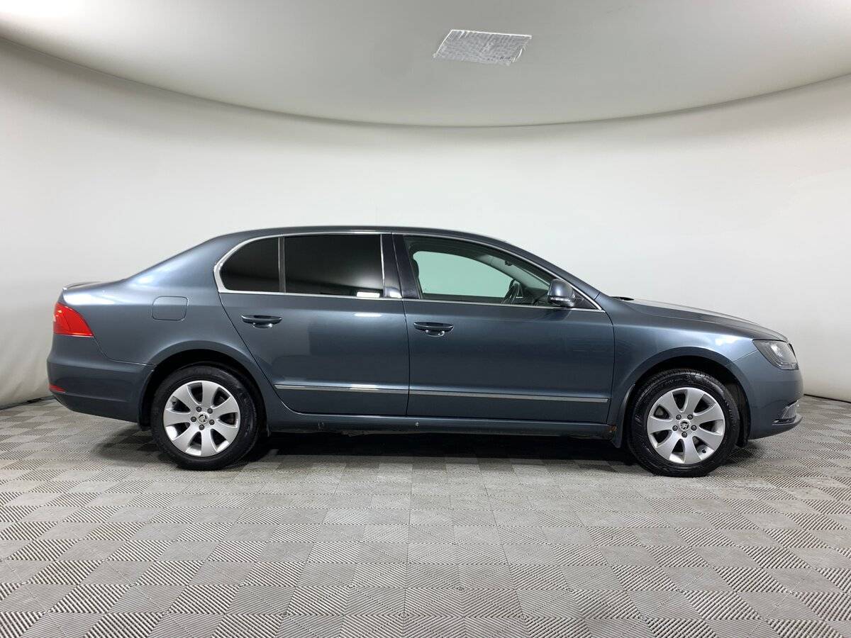 Skoda Superb DSG, 2014 - фото №4
