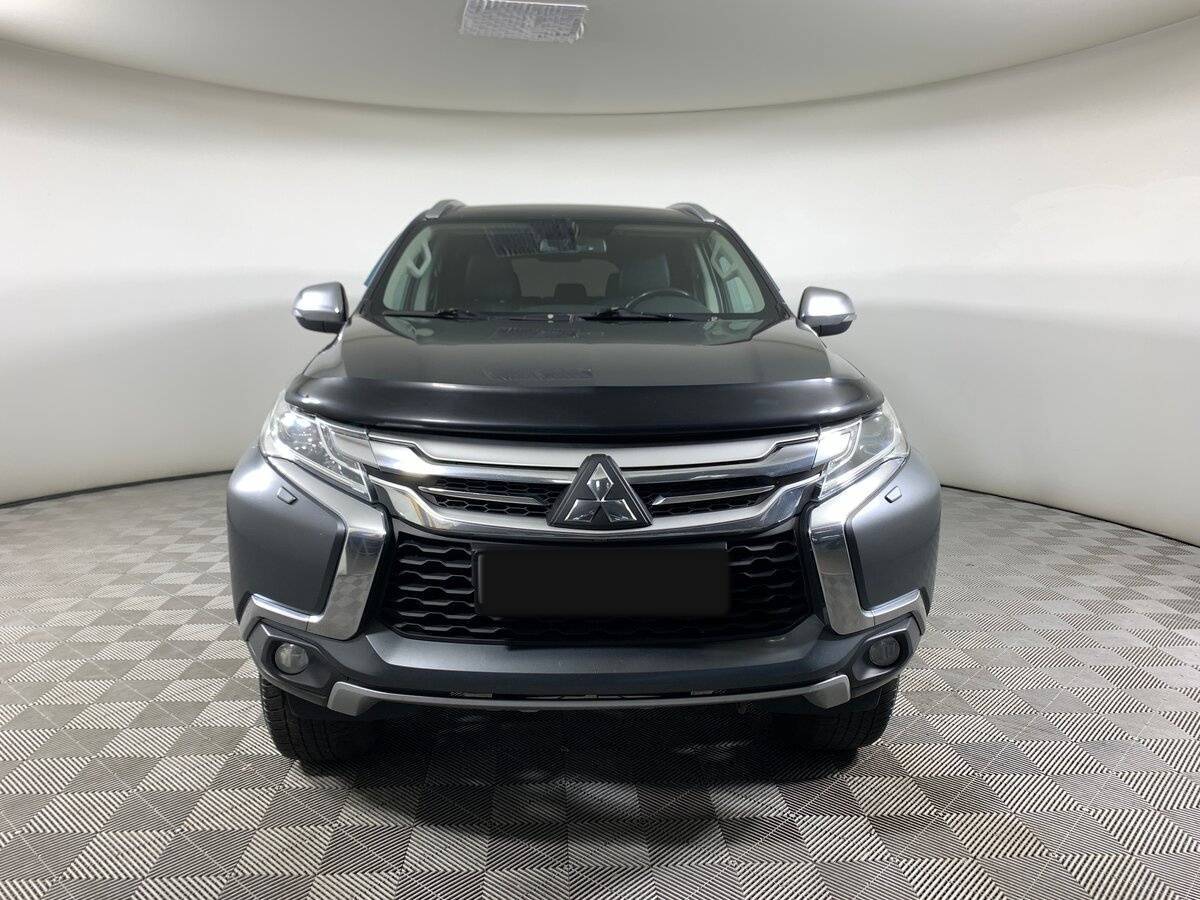 Mitsubishi Pajero Sport, 2018 - фото №2
