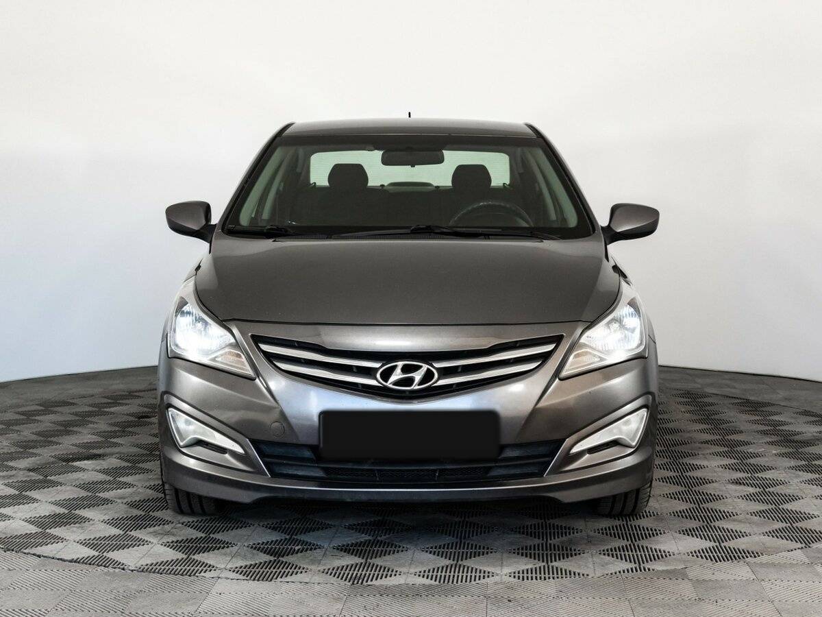 Hyundai Solaris, 2015 - фото №2