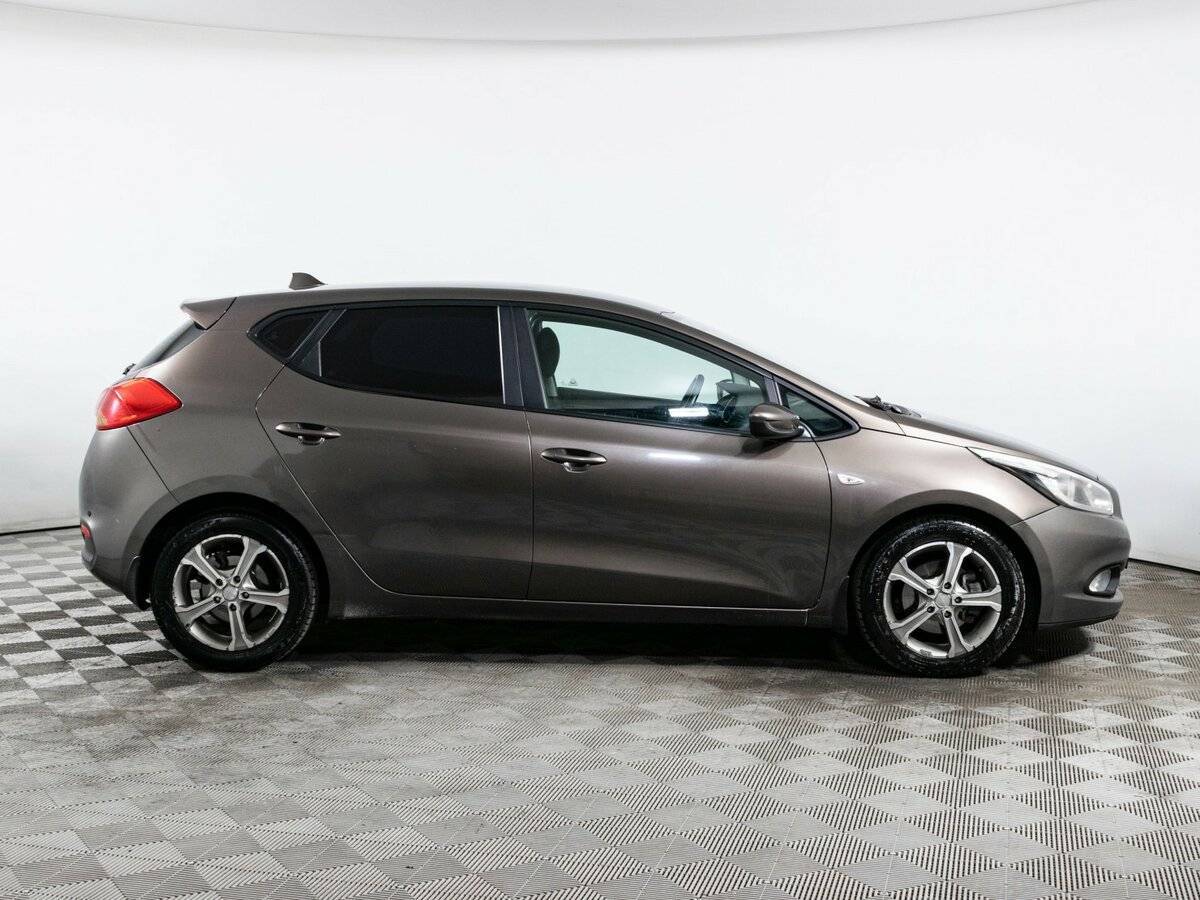 Kia Ceed, 2012 - фото №4