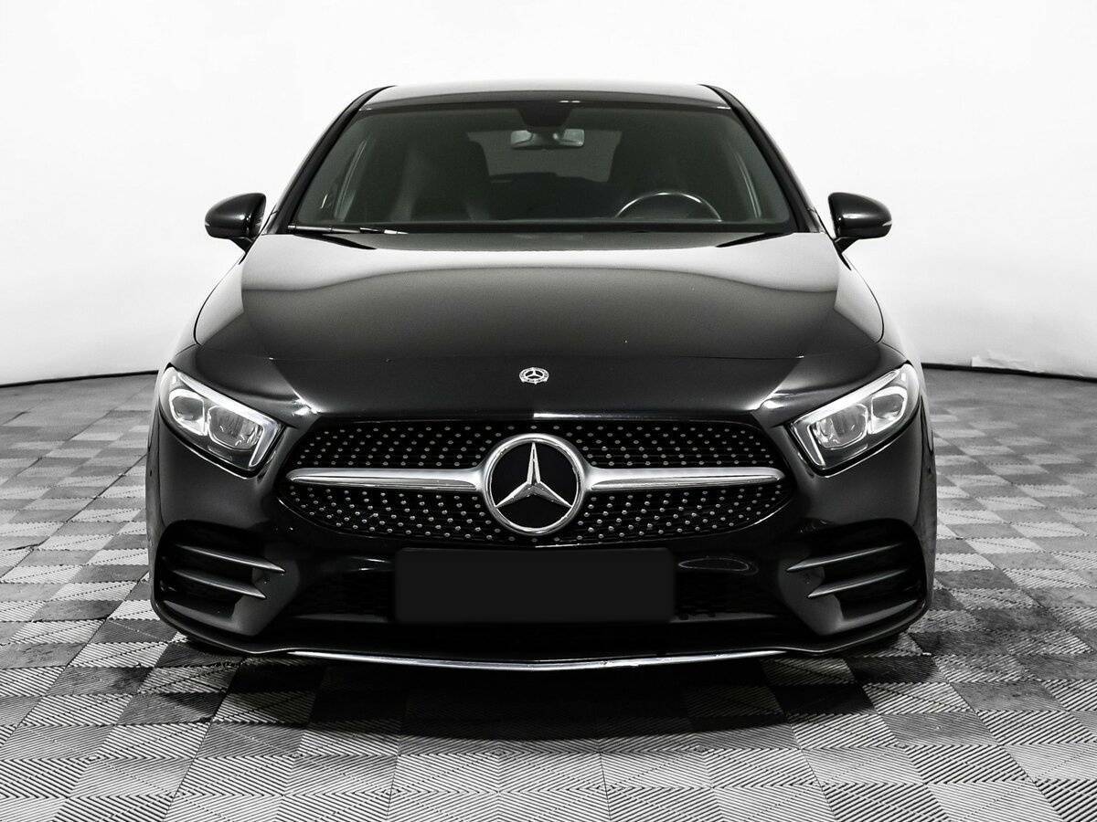 Mercedes-Benz A-Класс 200, 2020 - фото №2