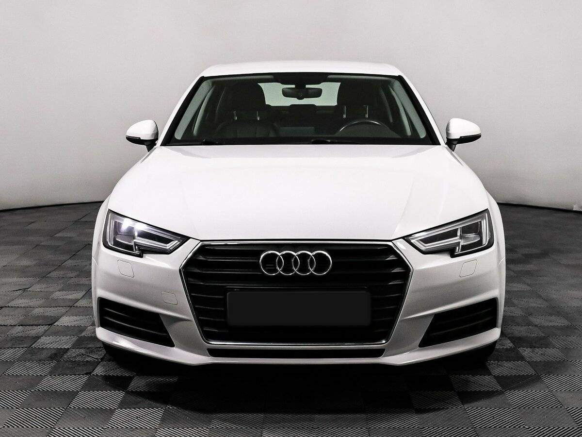 Audi A4, 2018 - фото №2