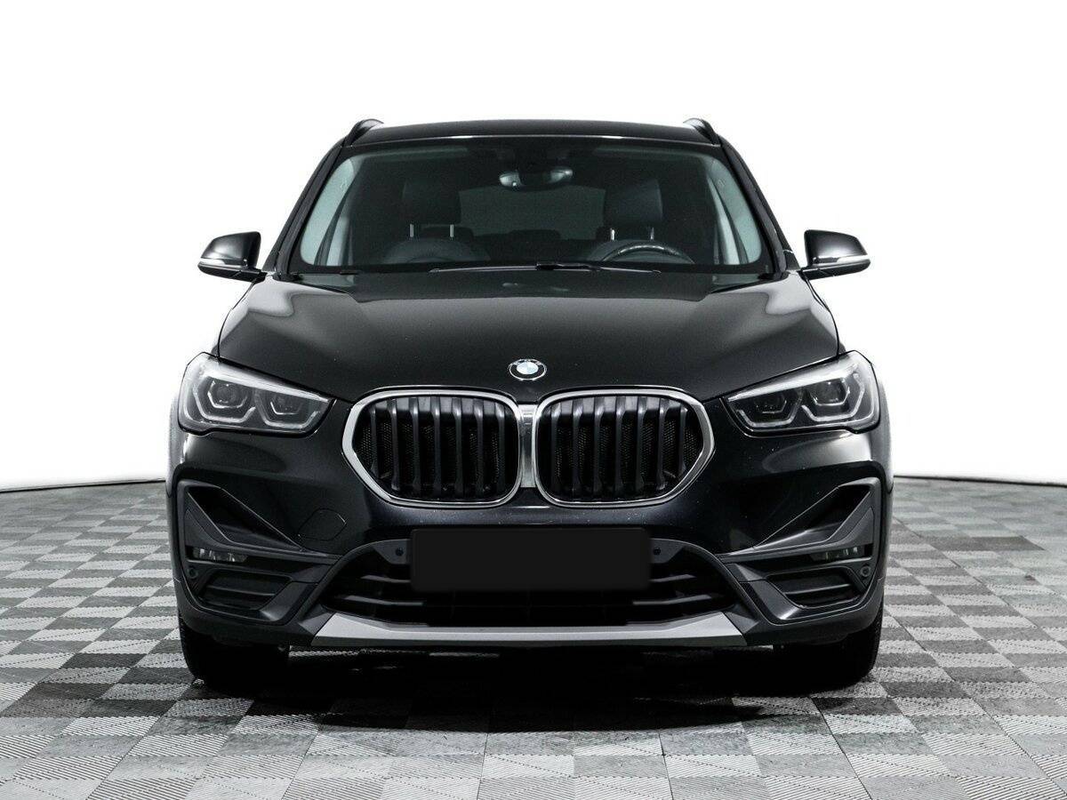 BMW X1 18d xDrive, 2020 - фото №2