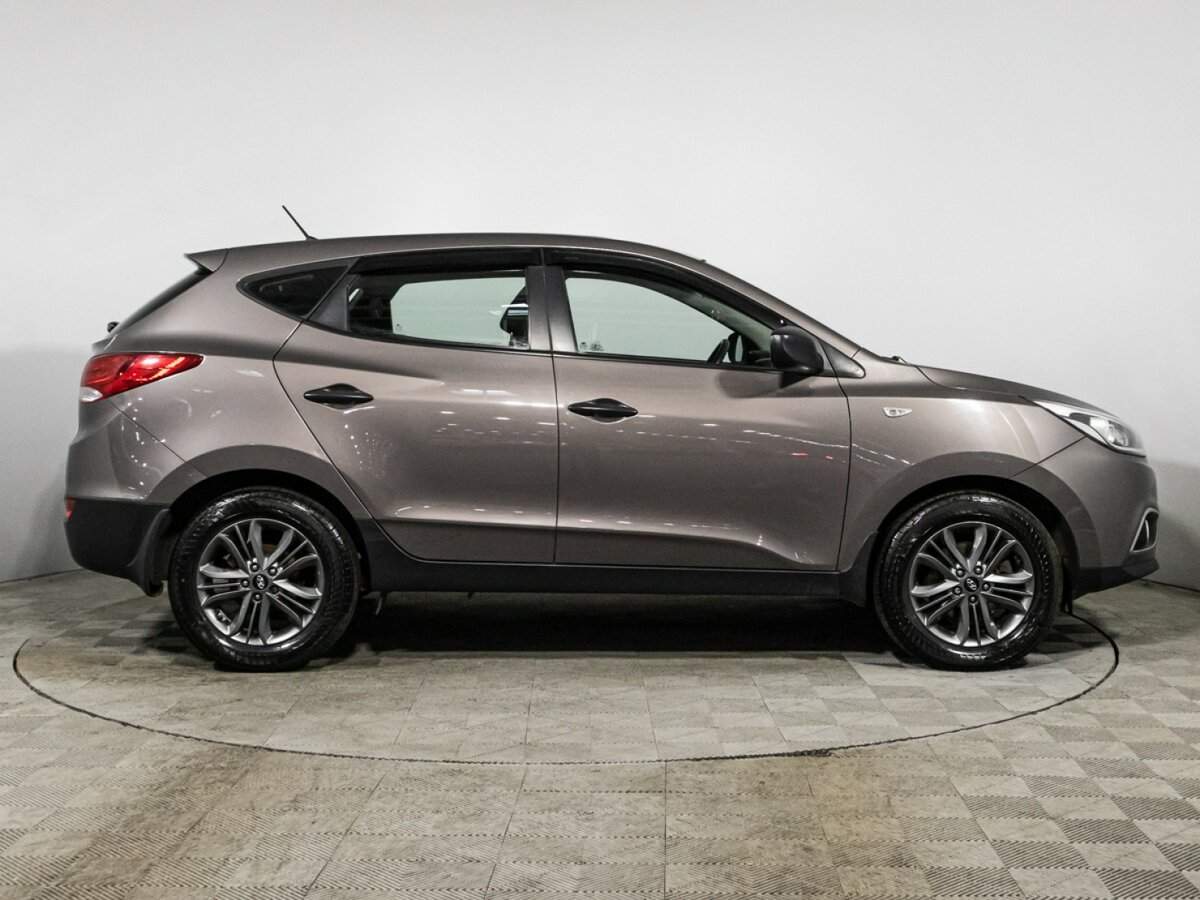 Hyundai ix35, 2013 - фото №4