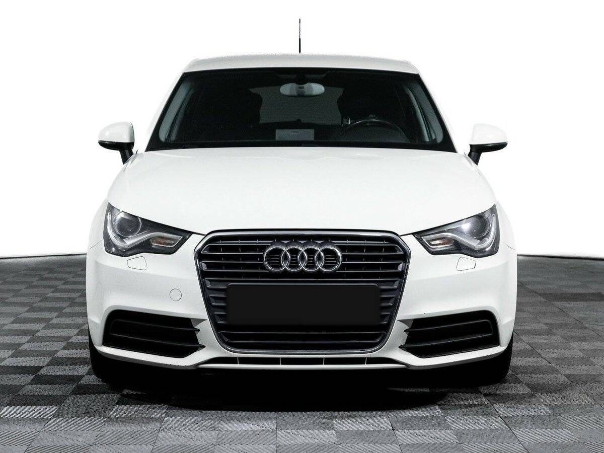 Audi A1 Sportback, 2014 - фото №2