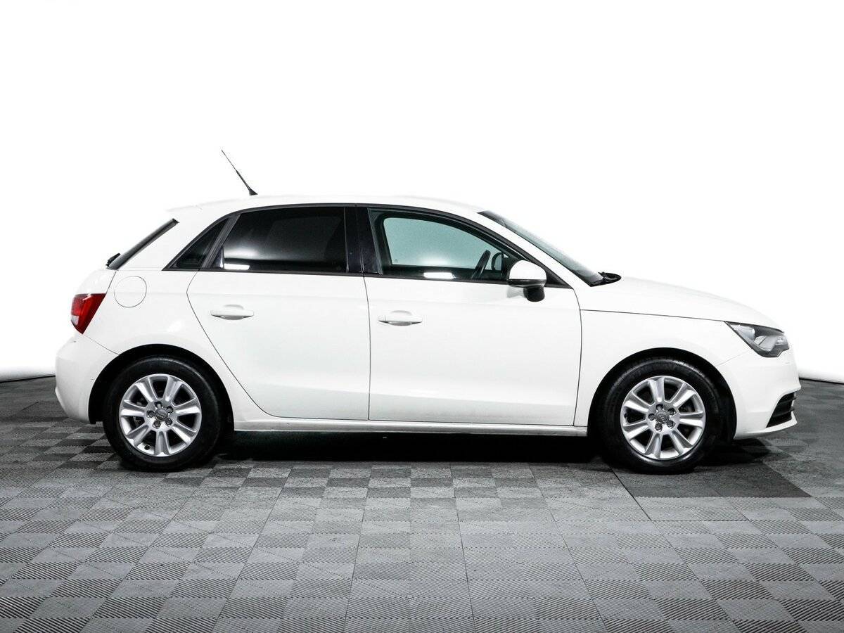 Audi A1 Sportback, 2014 - фото №4