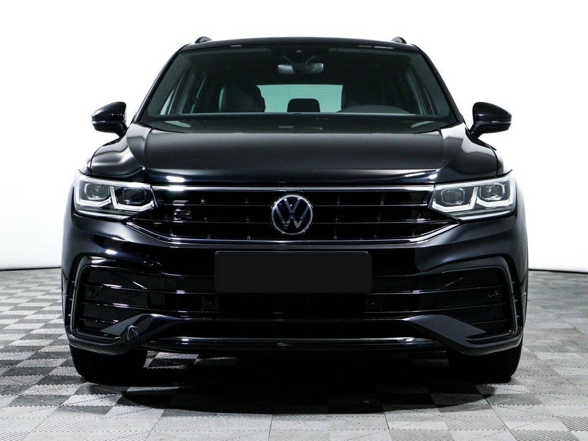 Volkswagen Tiguan, 2021 - фото №2