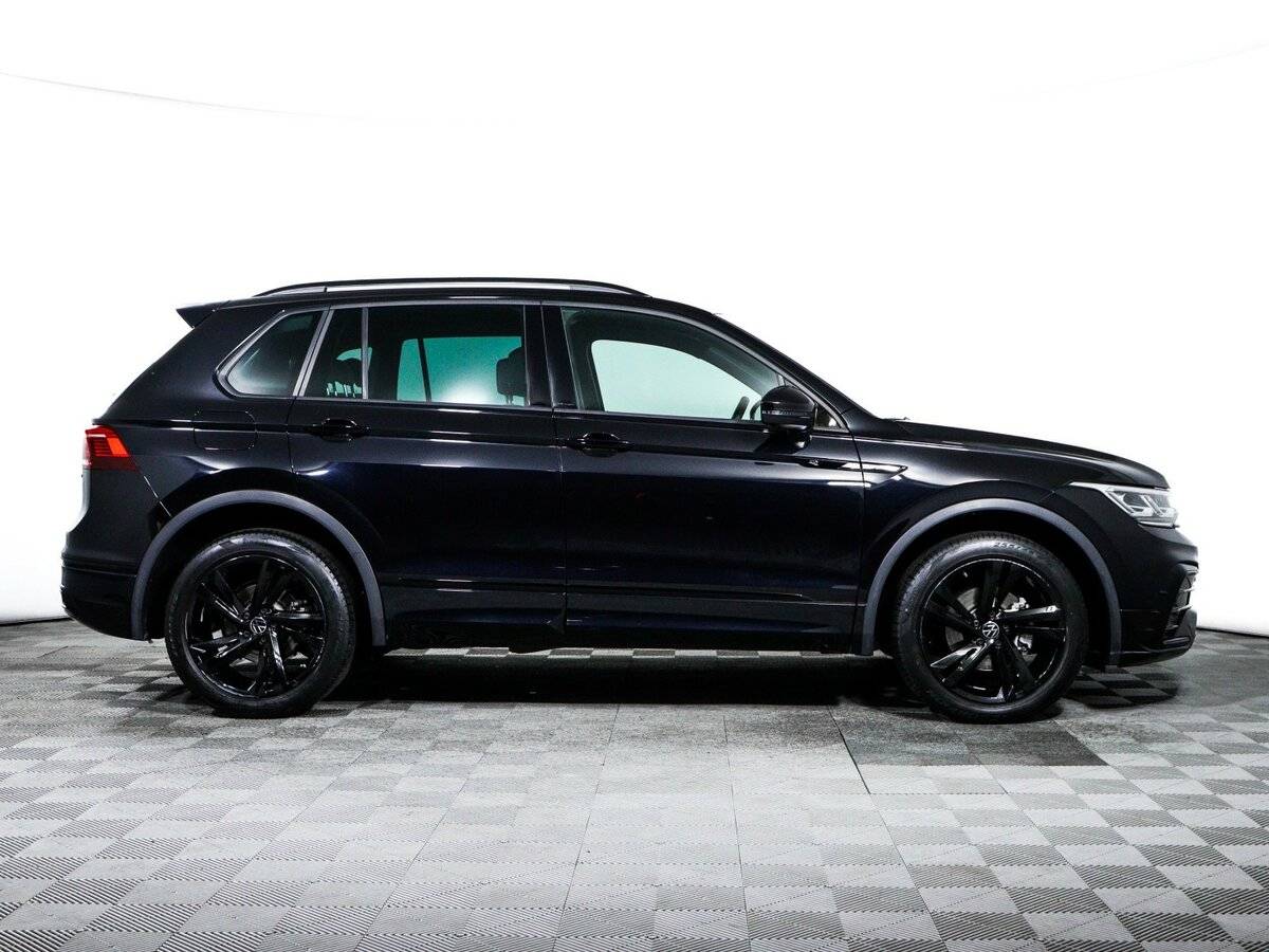 Volkswagen Tiguan, 2021 - фото №4