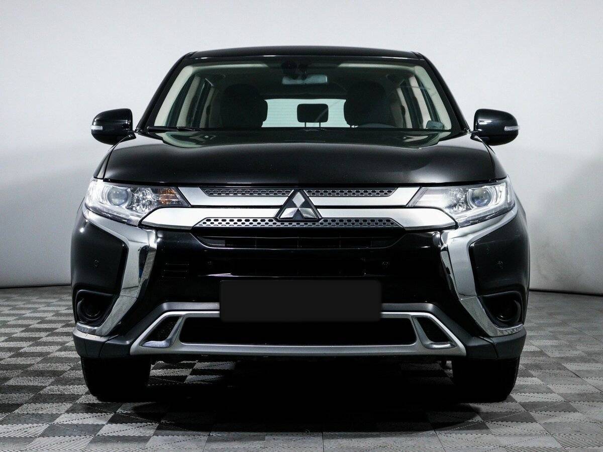 Mitsubishi Outlander, 2019 - фото №2
