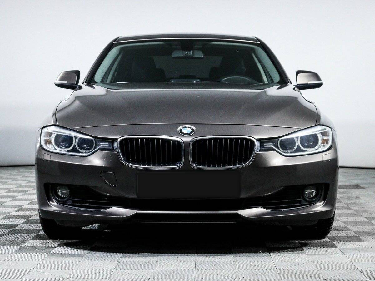 BMW 3 серии 320i, 2014 - фото №2