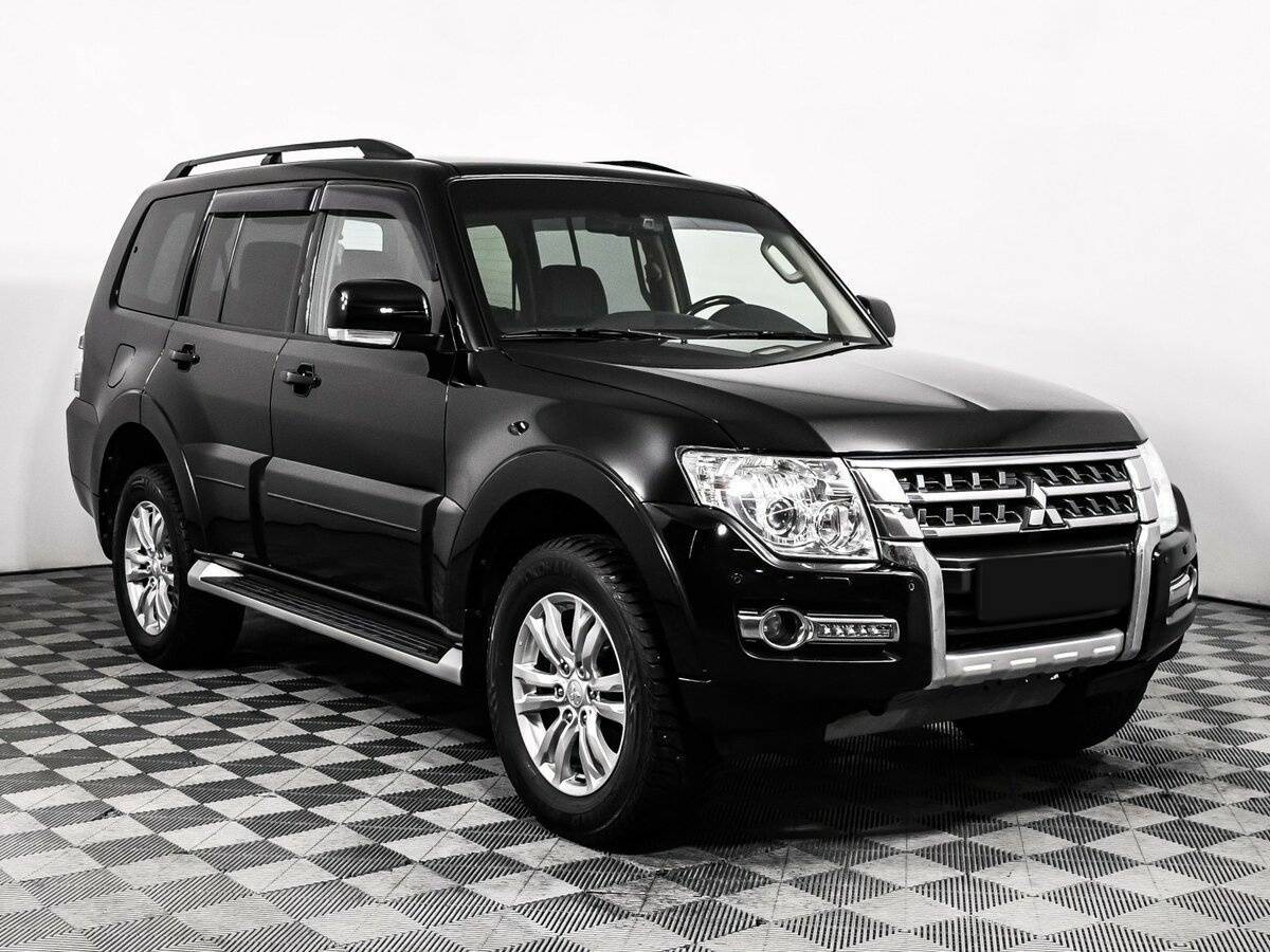 Mitsubishi Pajero, 2015 - фото №3