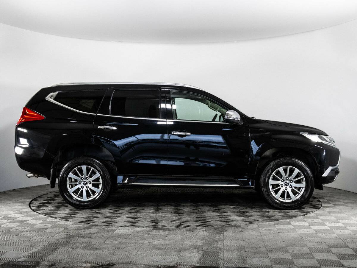 Mitsubishi Pajero Sport, 2018 - фото №4