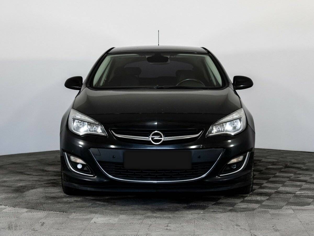 Opel Astra, 2012 - фото №2