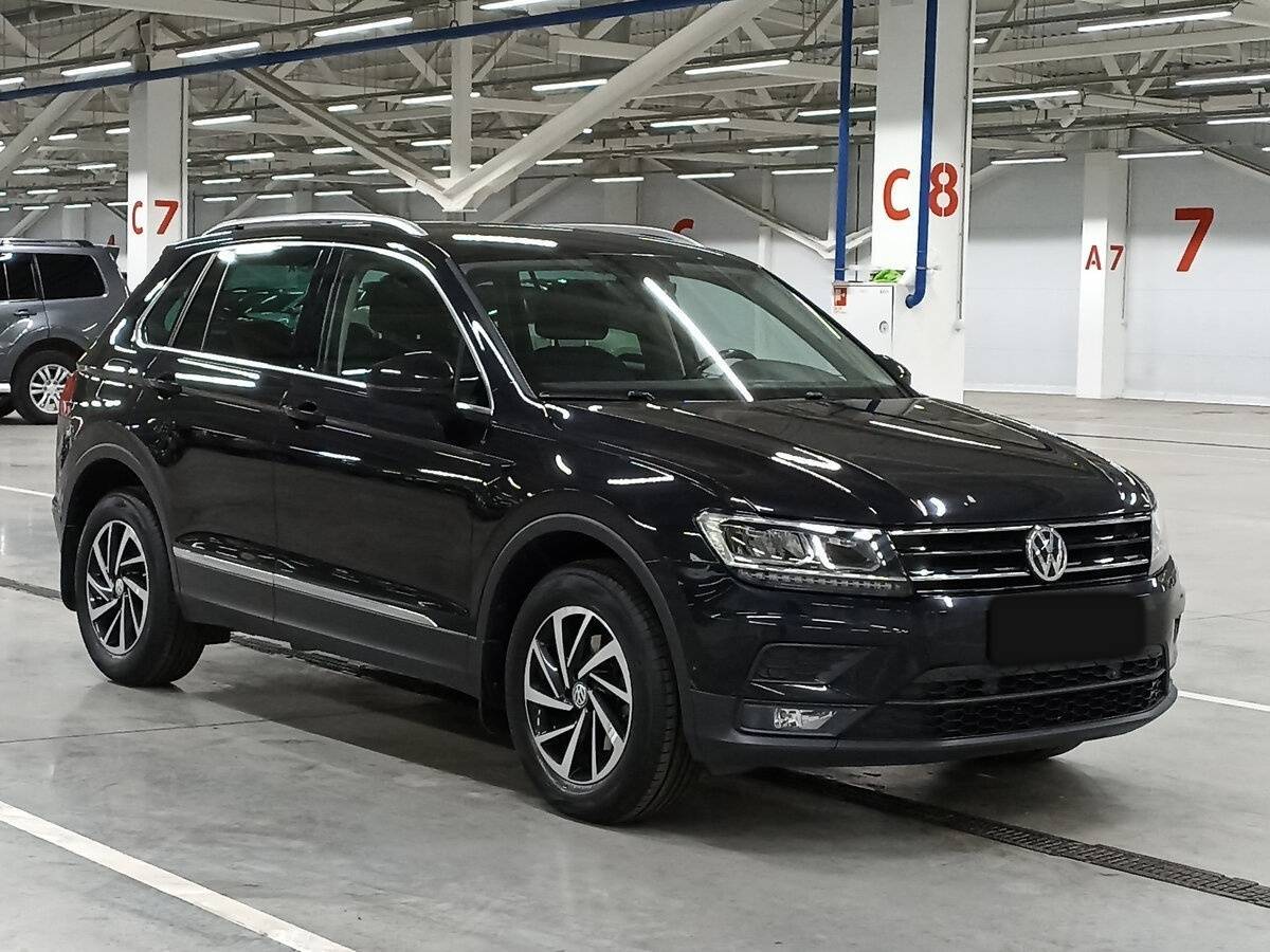 Volkswagen Tiguan, 2018 - фото №3