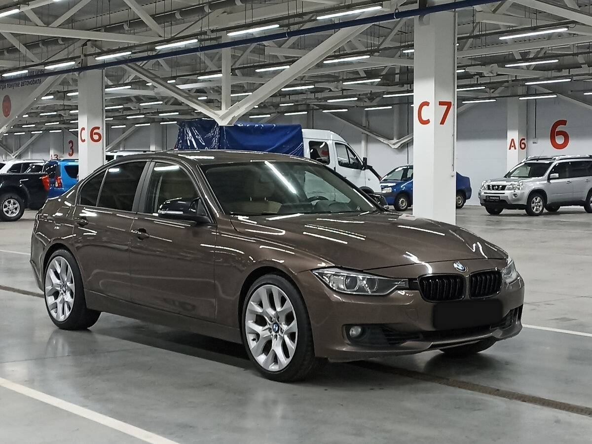 BMW 3 серии 320i, 2013 - фото №3