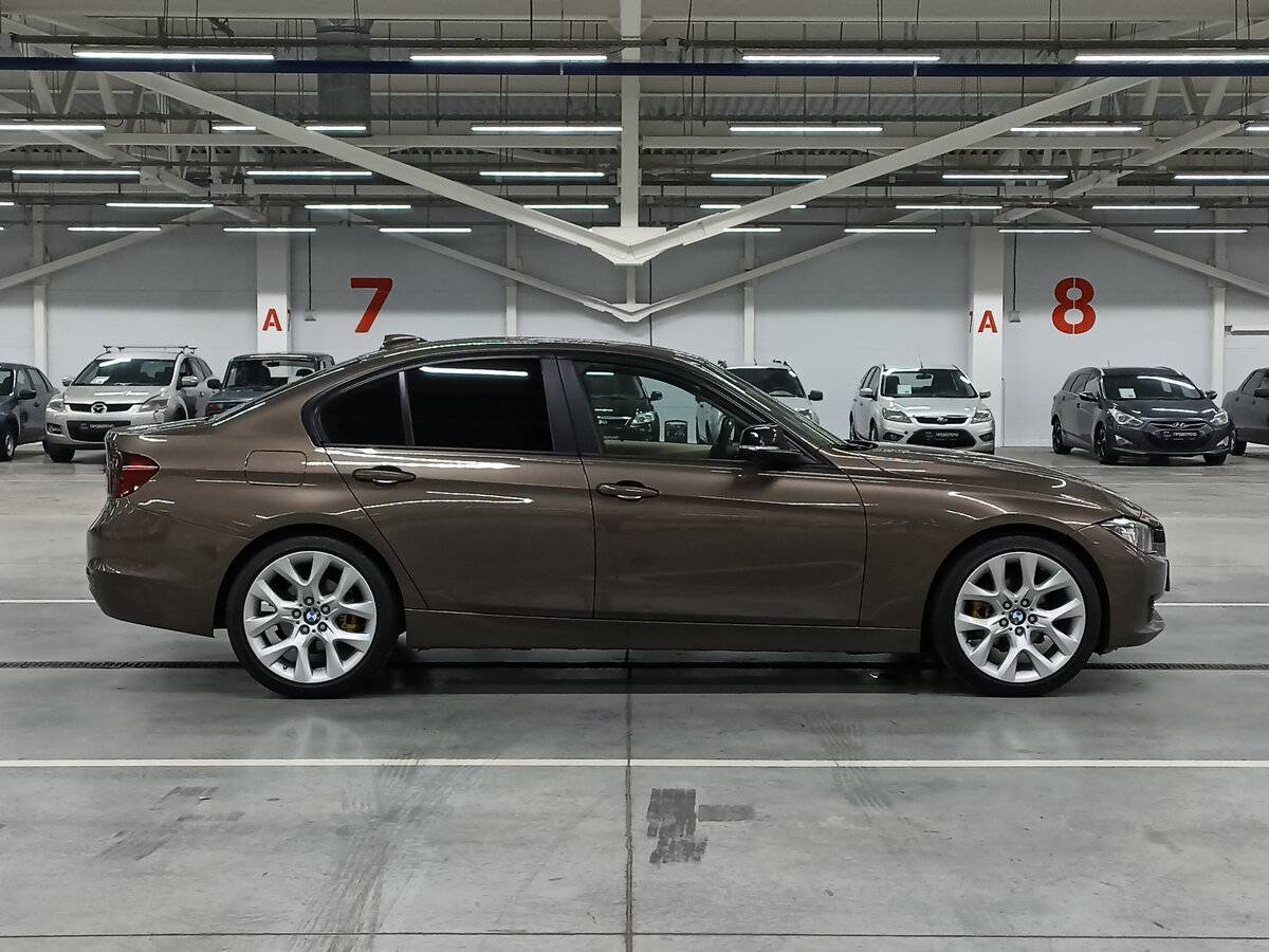 BMW 3 серии 320i, 2013 - фото №4