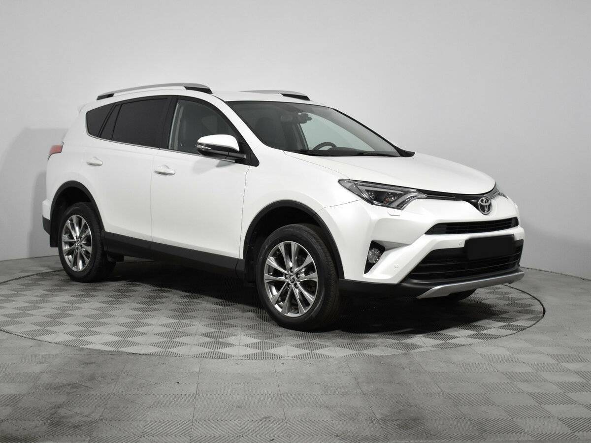 Toyota RAV4, 2018 - фото №3