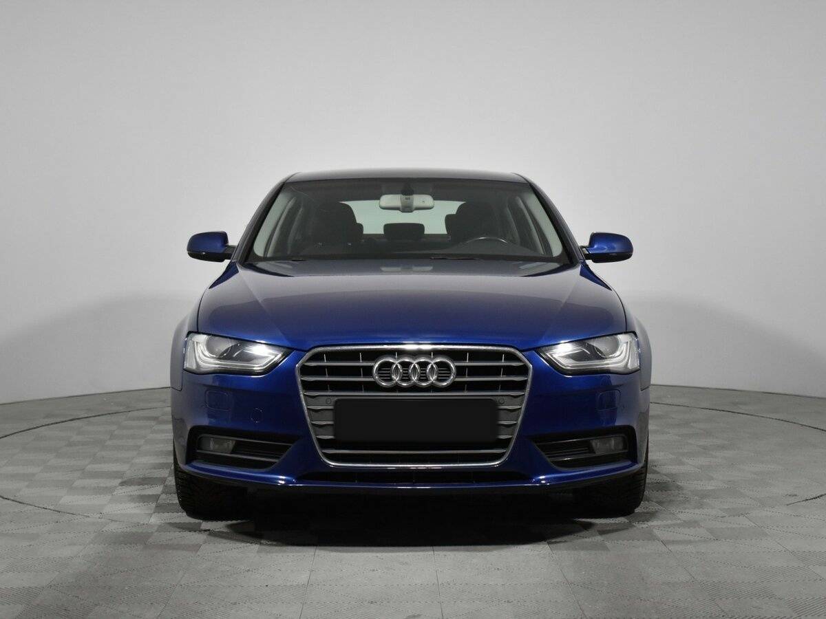 Audi A4, 2013 - фото №2