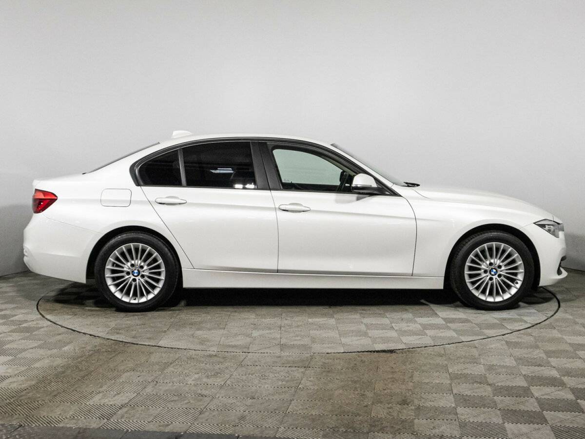 BMW 3 серии 320i xDrive, 2018 - фото №4