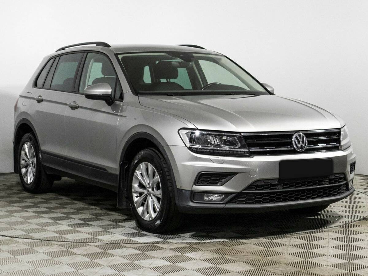 Volkswagen Tiguan, 2019 - фото №3