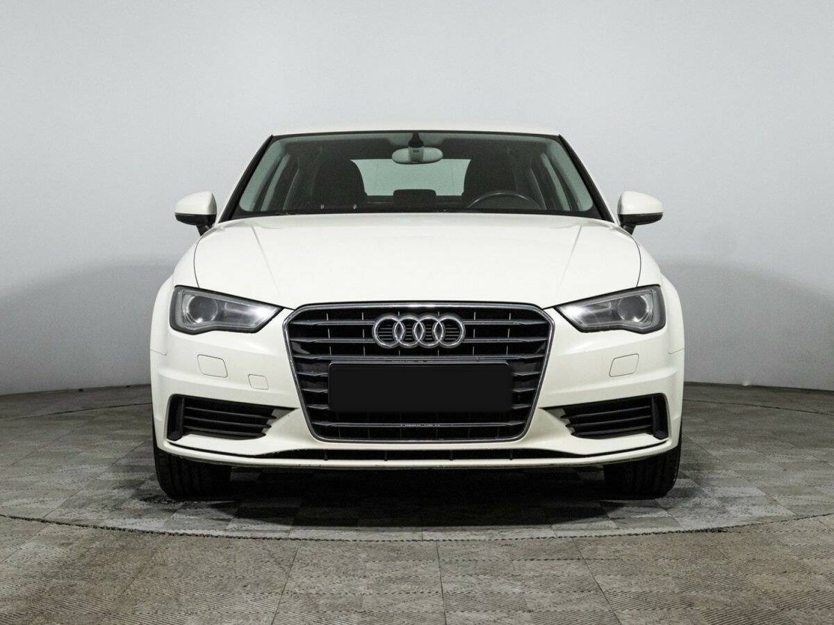 Audi A3, 2015 - фото №2