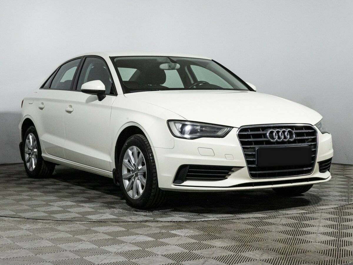 Audi A3, 2015 - фото №3