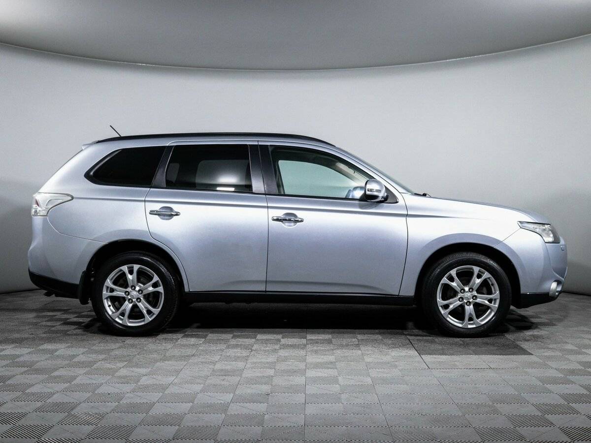 Mitsubishi Outlander, 2012 - фото №4
