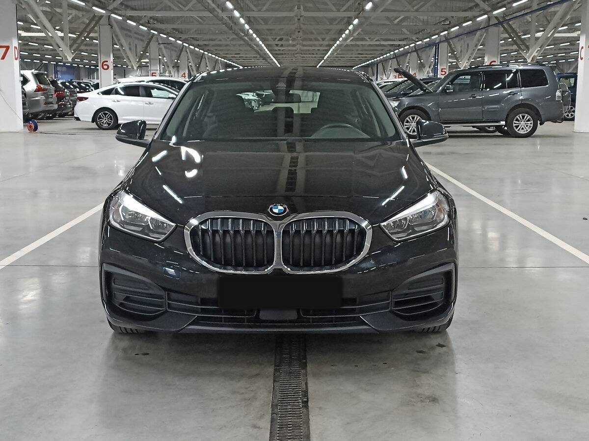 BMW 1 серии 118i, 2019 - фото №2