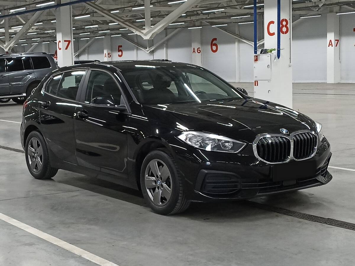 BMW 1 серии 118i, 2019 - фото №3