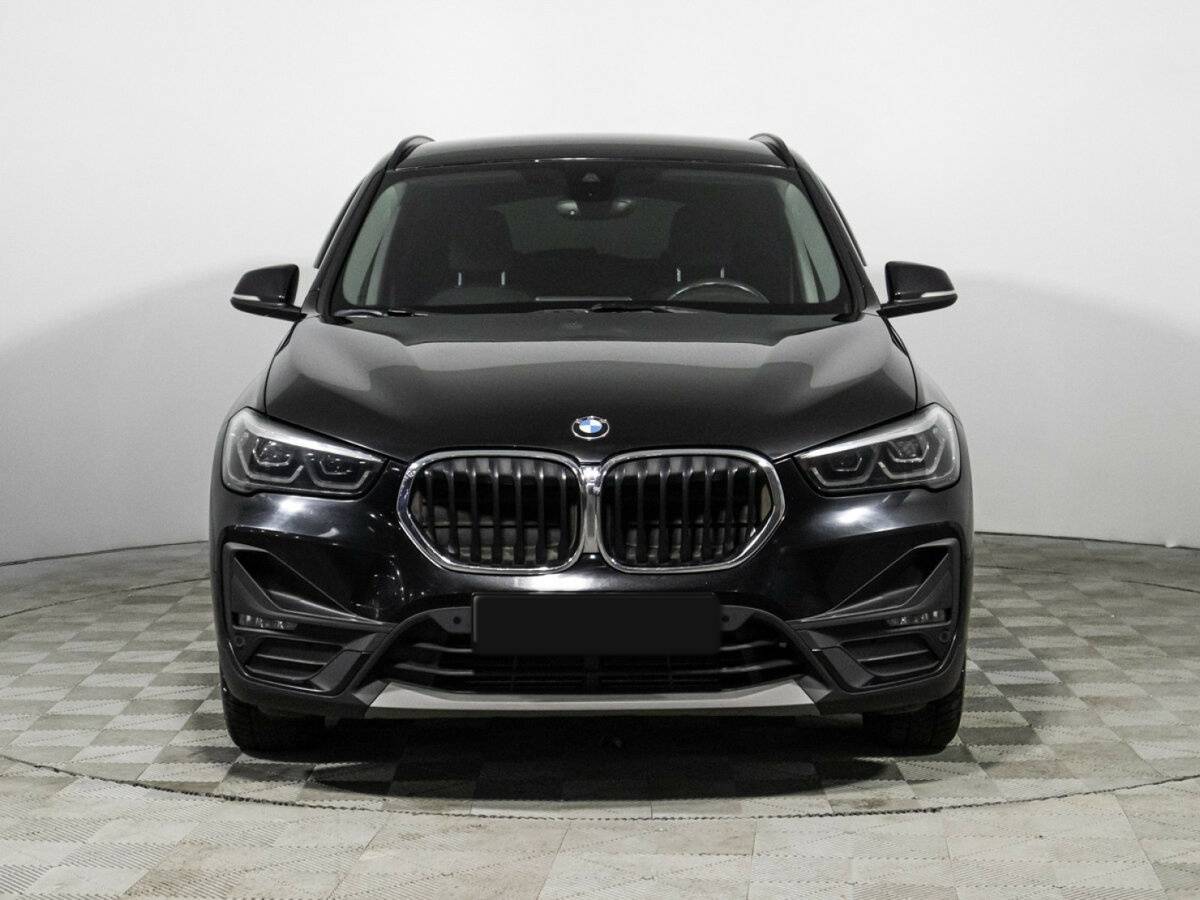 BMW X1 18d xDrive, 2021 - фото №2