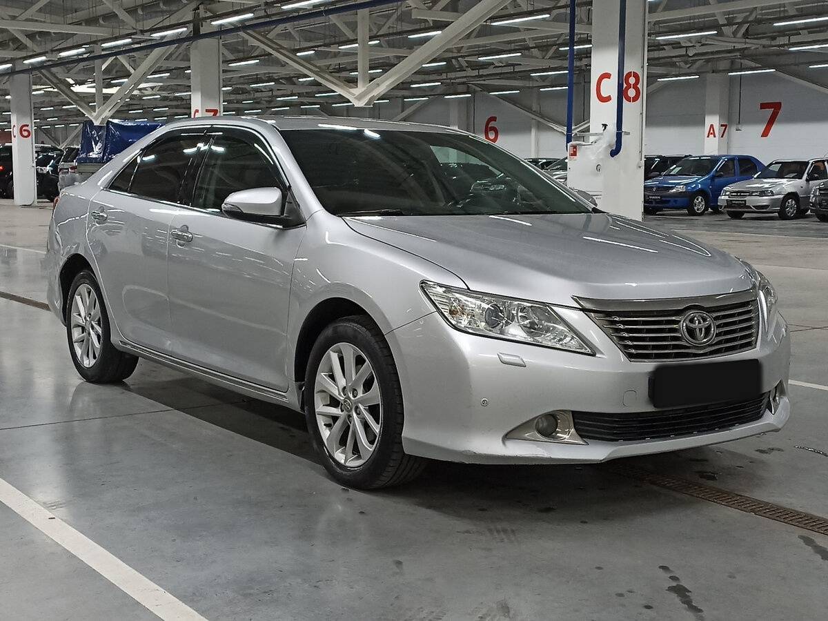 Toyota Camry, 2014 - фото №3