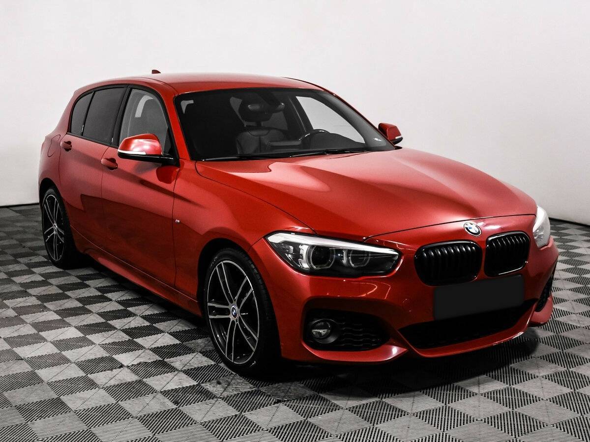 BMW 1 серии 118i, 2018 - фото №3