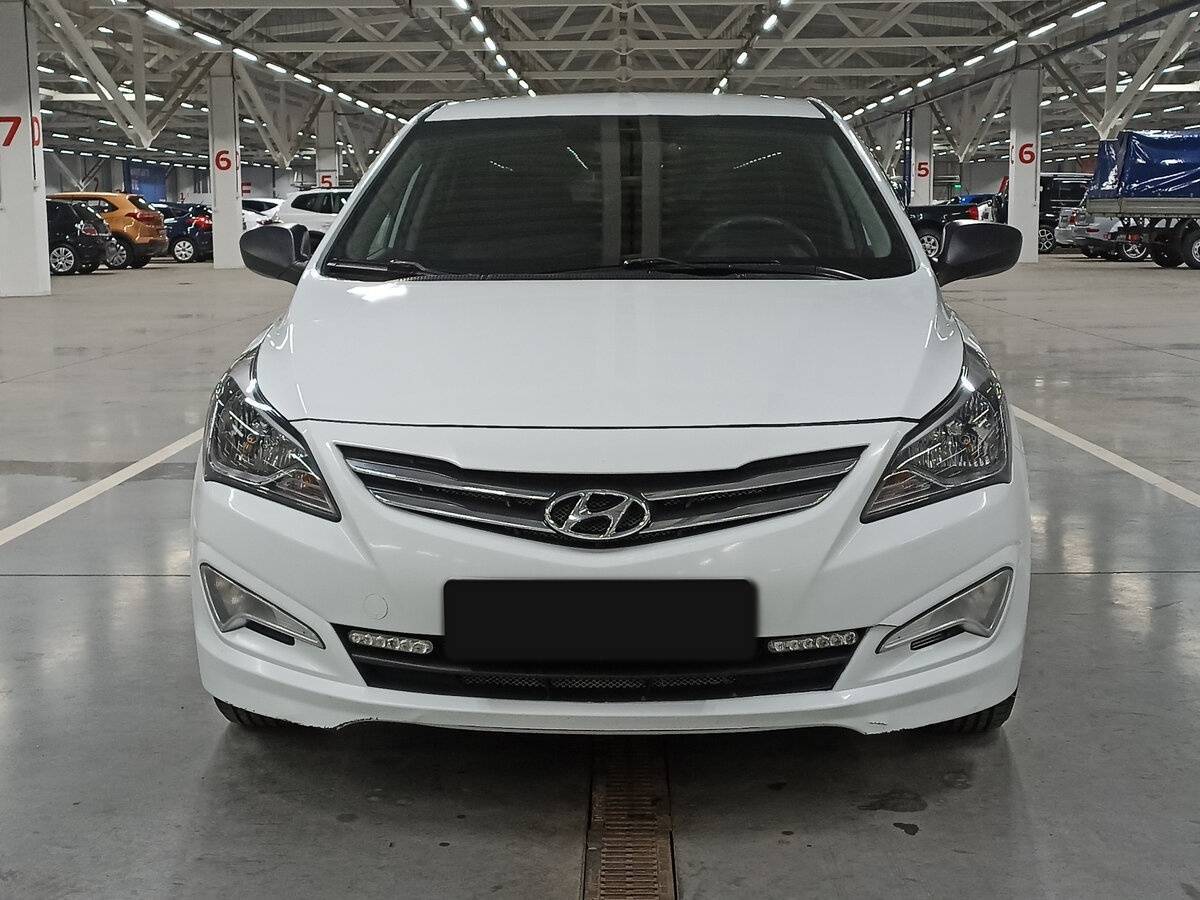 Hyundai Solaris, 2015 - фото №2