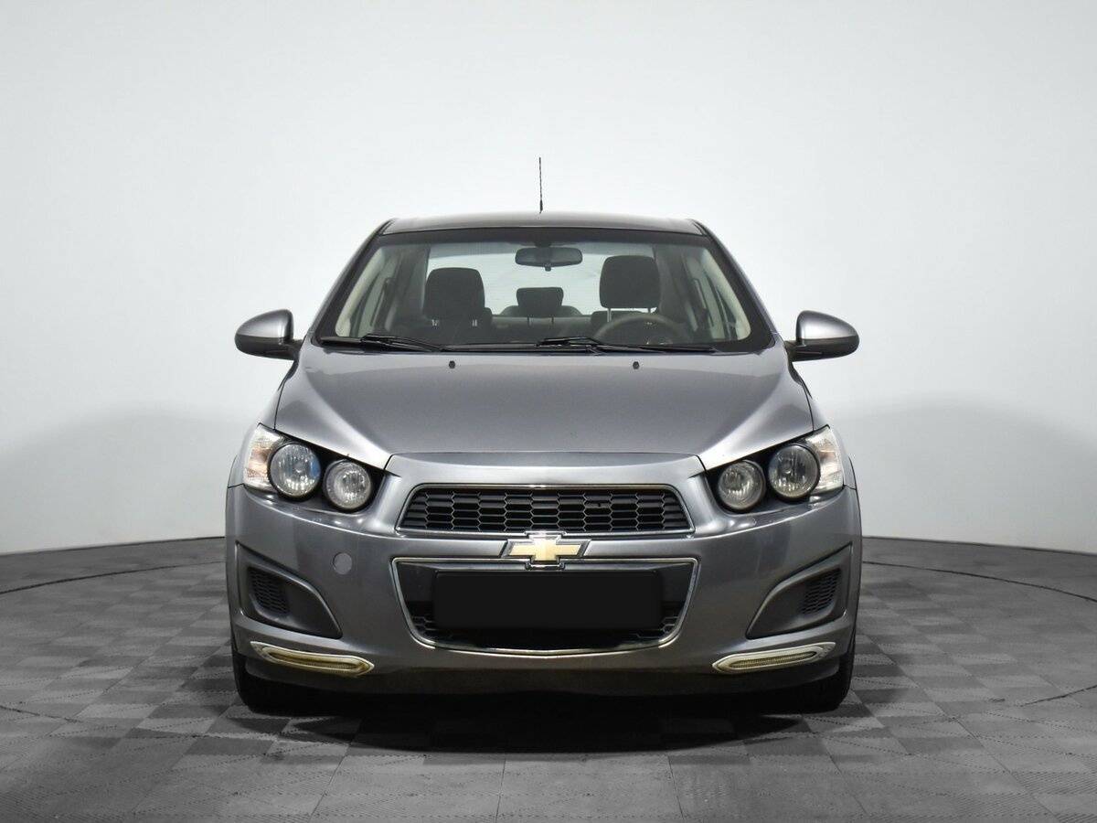Chevrolet Aveo, 2012 - фото №2