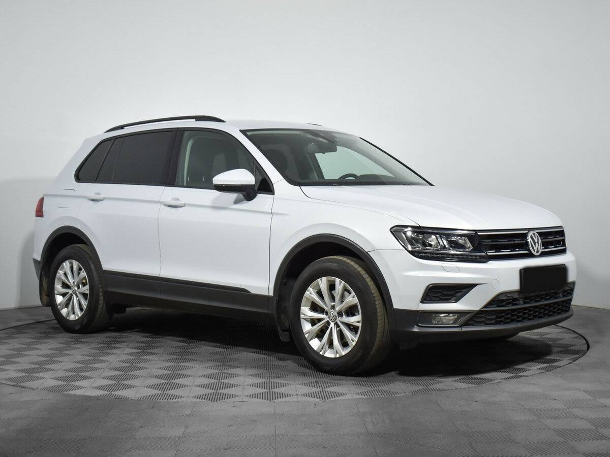 Volkswagen Tiguan, 2019 - фото №3
