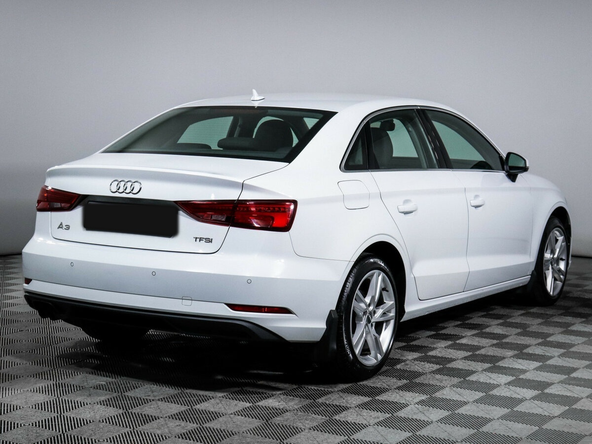 Audi A3 III (8V) Рестайлинг, 2018 - фото №4