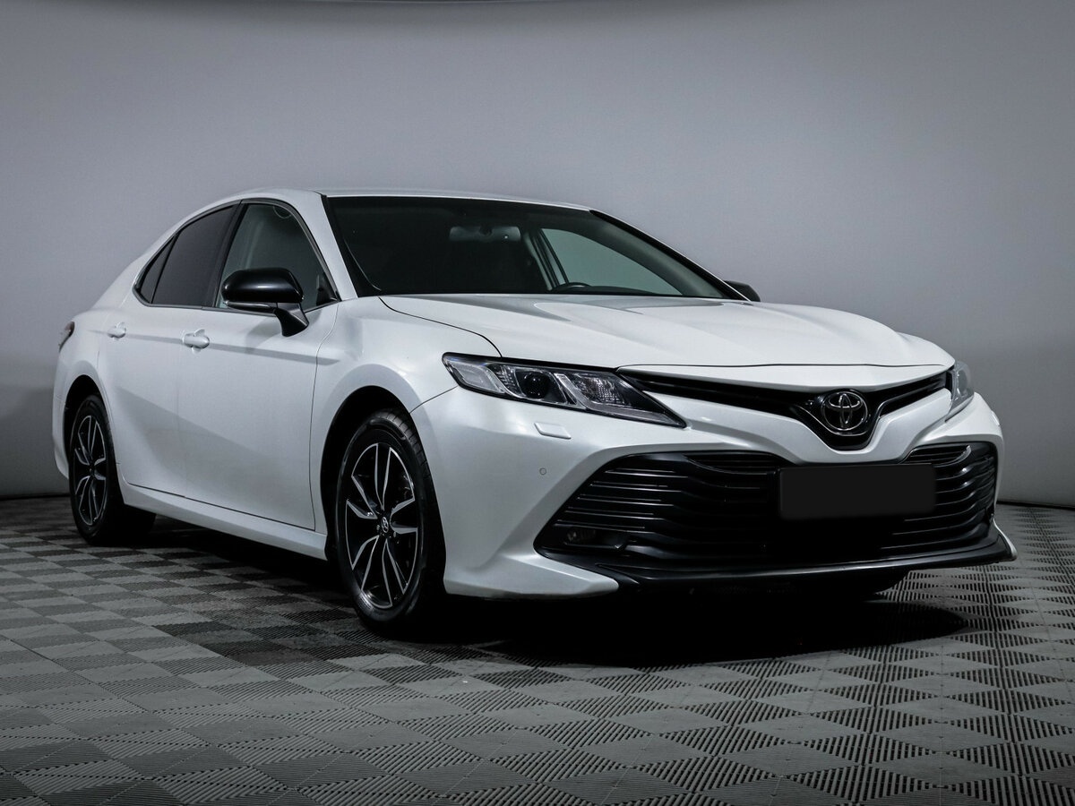 Toyota Camry VIII (XV70), 2020 - фото №3