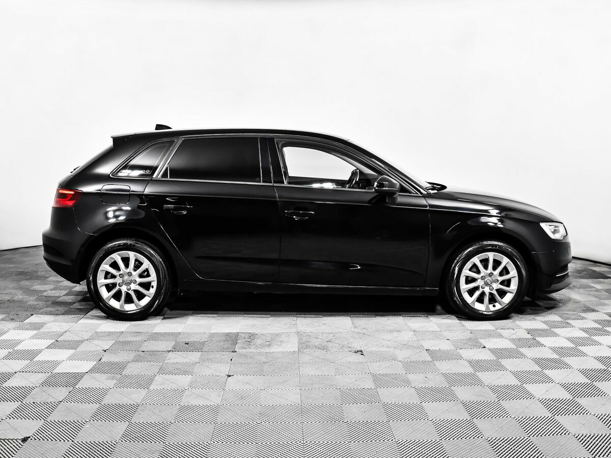 Audi A3 Sportback III (8V), 2015 - фото №4