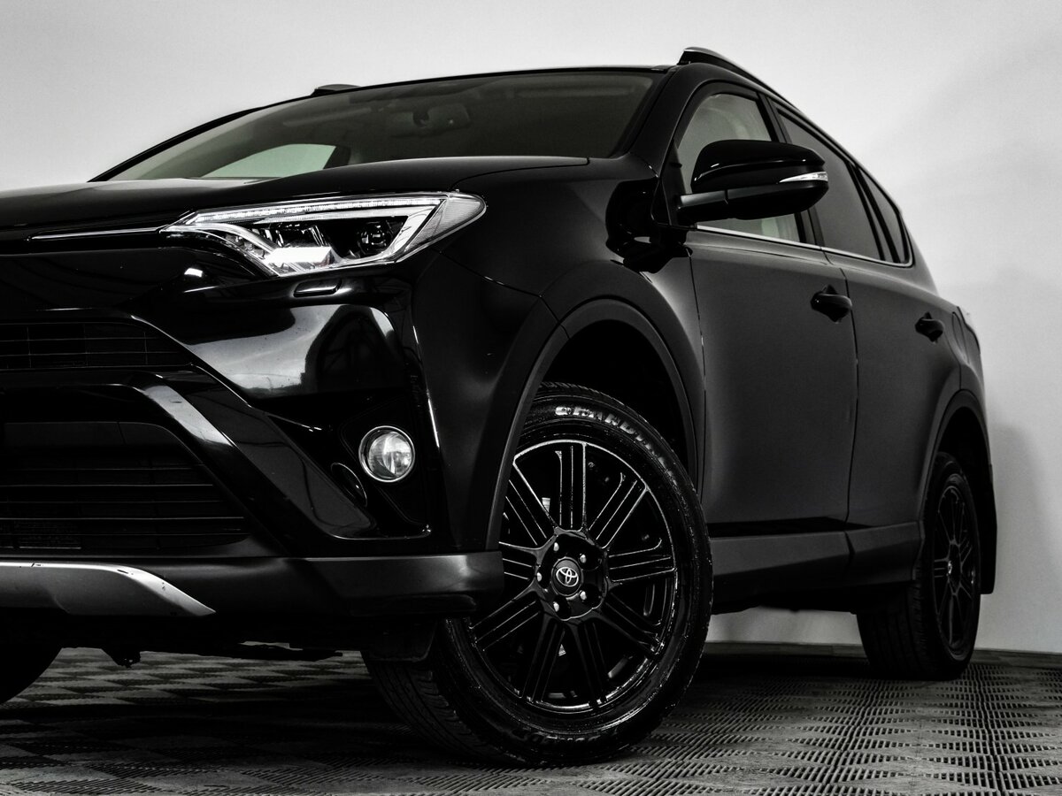 Toyota RAV4 IV (XA40) Рестайлинг, 2017 - фото №2